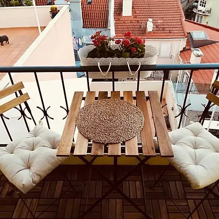 Apartment Graca 2 *